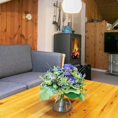 Holiday home Three-bedroom In Hals 33